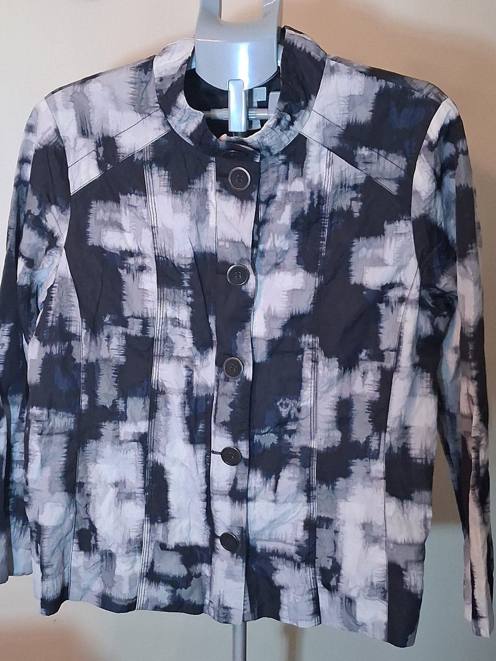 Chico's Black & White Abstract Print Button-Front Jacket